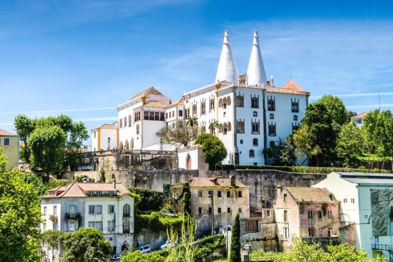 5 Must-See Attractions in Sintra, Portugal!